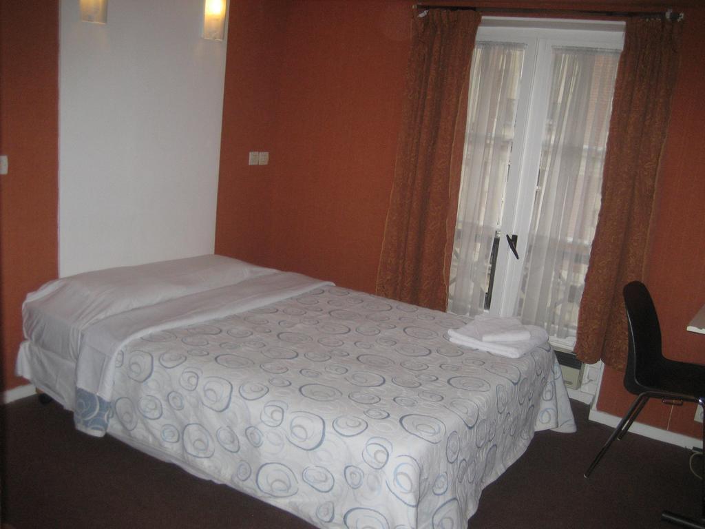 Hotel Meteore Paříž Pokoj fotografie